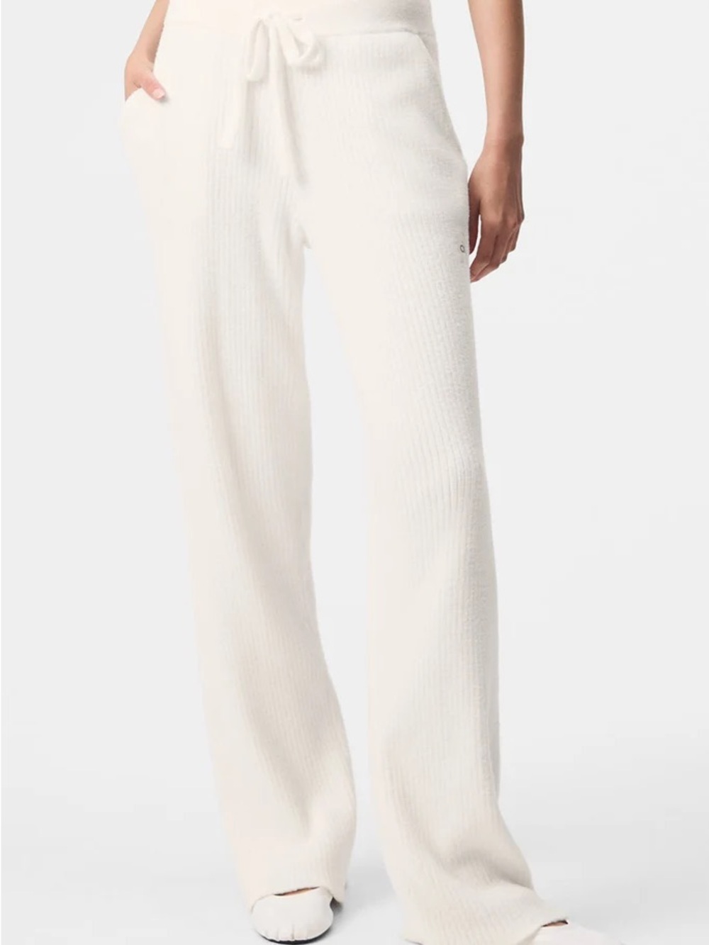 ALO Yoga Ribbed Wide-Leg Knit Pants in Ivory